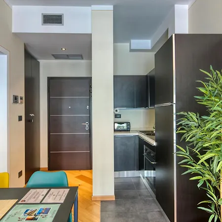 Urban Jungle * טורינו