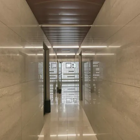 דירה Urban Jungle